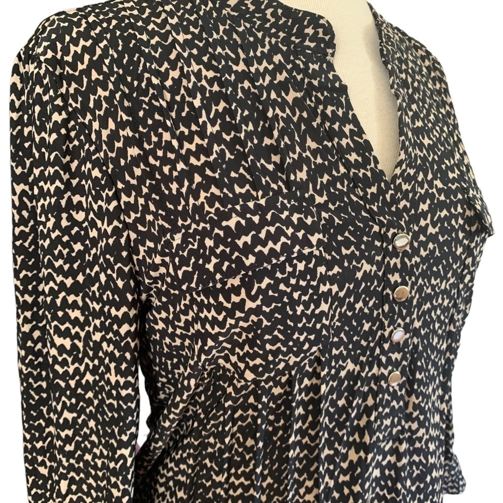 COCOMO Large Black Beige 3/4 sleeve women’s Pintuck Blouse top shirt tun… - Picture 8 of 13